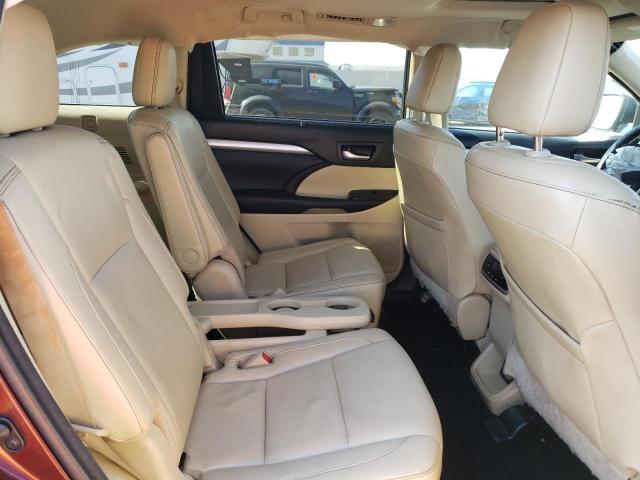 Photo 11 from auction – 2017 TOYOTA HIGHLANDER with VIN 5TDJZRFH7HS440639