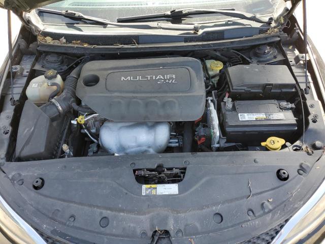 Photo 11 from auction – 2015 CHRYSLER 200 C with VIN 1C3CCCCB5FN545632