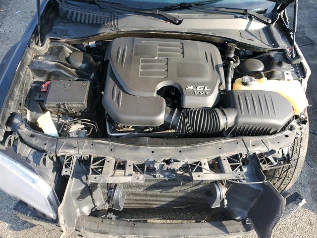 Photo 11 from auction – 2016 CHRYSLER 300 LIMITE with VIN 2C3CCAAG6GH135029