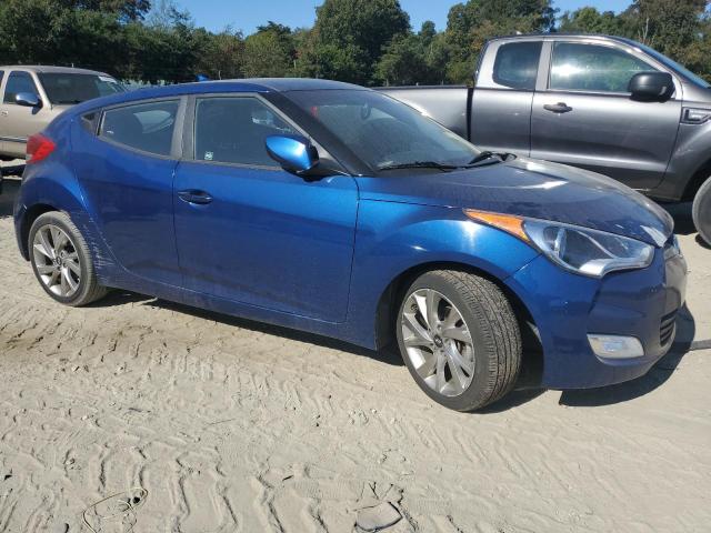 Photo 4 from auction – 2017 HYUNDAI VELOSTER with VIN KMHTC6AD9HU310012