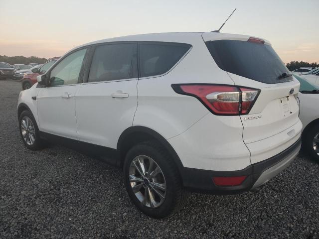 Photo 2 from auction – 2017 FORD ESCAPE SE with VIN 1FMCU0G91HUB67845