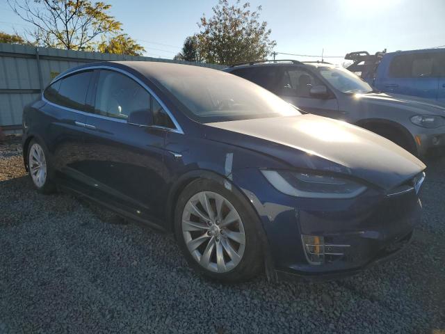 Photo 4 from auction – 2017 TESLA MODEL X with VIN 5YJXCBE21HF065612