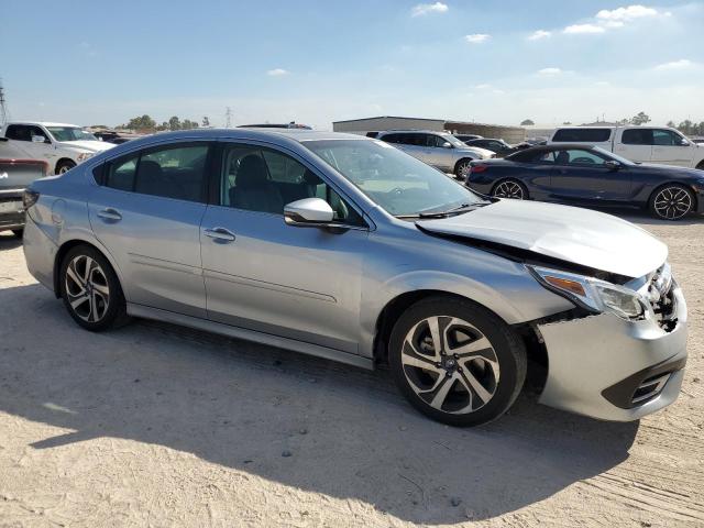 Photo 4 from auction – 2022 SUBARU LEGACY LIM with VIN 4S3BWAN63N3005418