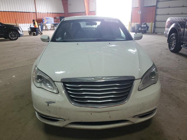 Photo 5 from auction – 2014 CHRYSLER 200 LX with VIN 1C3CCBABXEN107281