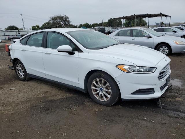 Photo 4 from auction – 2016 FORD FUSION S with VIN 3FA6P0G78GR157235