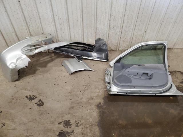 Photo 12 from auction – 2001 TOYOTA CAMRY CE with VIN 4T1BG22K71U017964