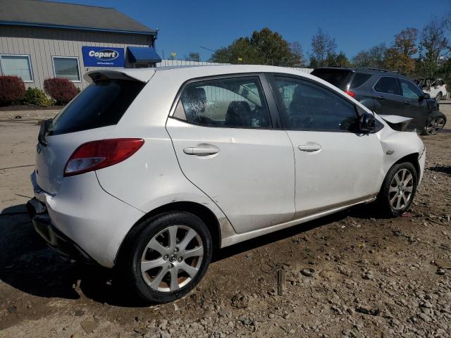 Photo 3 from auction – 2013 MAZDA MAZDA2 with VIN JM1DE1LY1D0158315