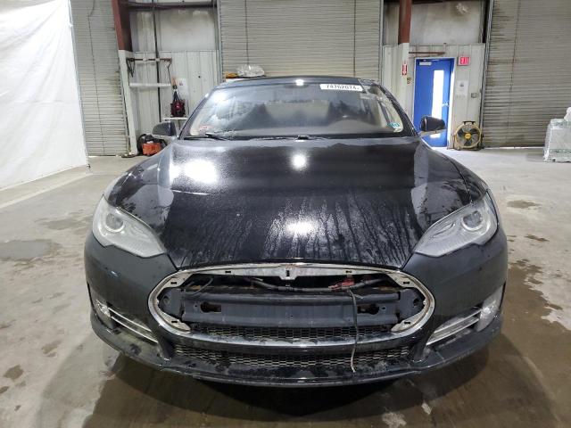 Photo 5 from auction – 2014 TESLA MODEL S with VIN 5YJSA1H16EFP35115