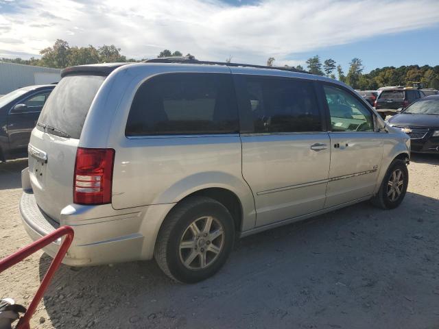 Photo 3 from auction – 2008 CHRYSLER TOWN & COU with VIN 2A8HR54P48R765574