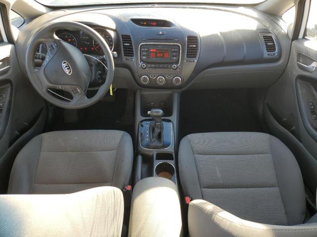 Photo 8 from auction – 2017 KIA FORTE LX with VIN 3KPFK4A7XHE042606