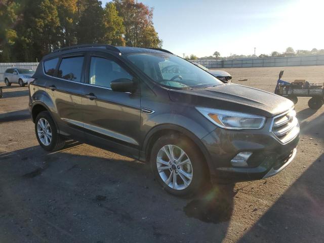 Photo 4 from auction – 2018 FORD ESCAPE SE with VIN 1FMCU0GD6JUB85865