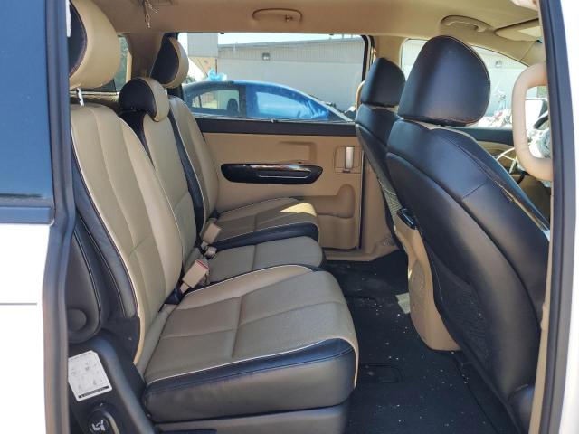Photo 11 from auction – 2015 KIA SEDONA EX with VIN KNDMC5C15F6050750