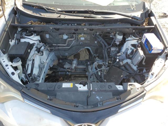 Photo 12 from auction – 2016 TOYOTA RAV4 XLE with VIN JTMWFREV3GJ077760