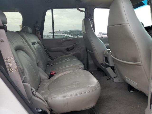 Photo 11 from auction – 2002 FORD EXPEDITION with VIN 1FMRU15W02LA22270