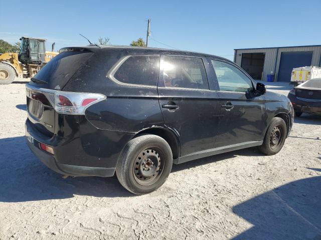Photo 3 from auction – 2014 MITSUBISHI OUTLANDER with VIN JA4AD2A35EZ004894