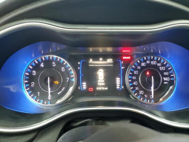 Photo 9 from auction – 2017 CHRYSLER 200 LIMITE with VIN 1C3CCCAB4HN506987
