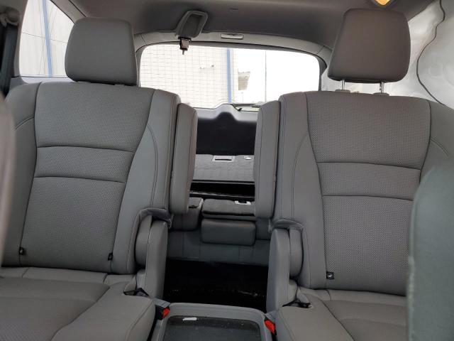 Photo 10 from auction – 2018 HONDA PILOT ELIT with VIN 5FNYF6H08JB000176