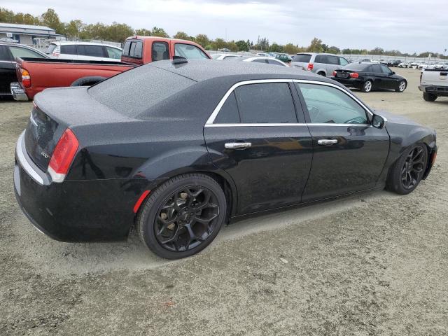 Photo 3 from auction – 2018 CHRYSLER 300 LIMITE with VIN 2C3CCAEG9JH159357