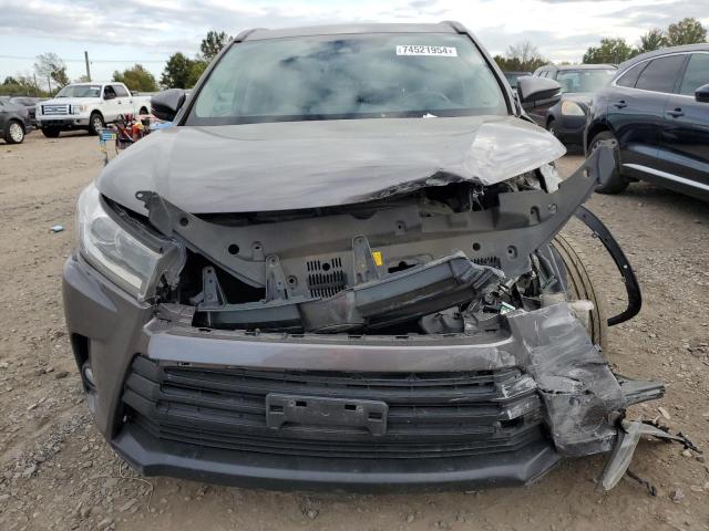 Photo 5 from auction – 2017 TOYOTA HIGHLANDER with VIN 5TDJZRFH5HS431468