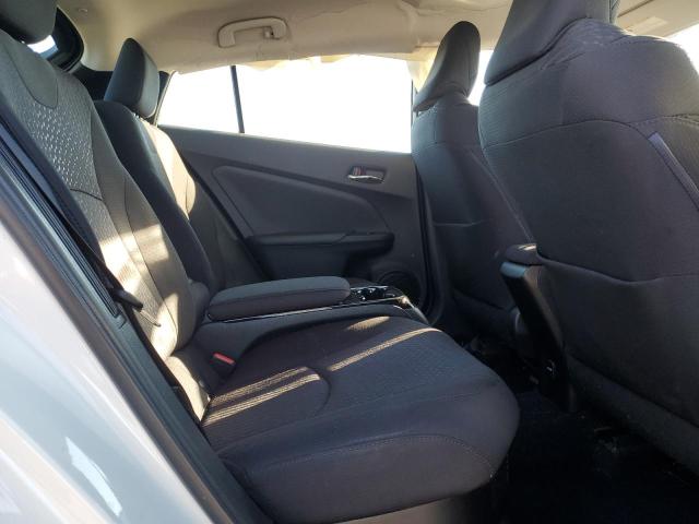 Photo 10 from auction – 2018 TOYOTA PRIUS PRIM with VIN JTDKARFP4J3099050