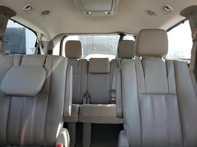 Photo 10 from auction – 2016 CHRYSLER TOWN & COU with VIN 2C4RC1BGXGR113243