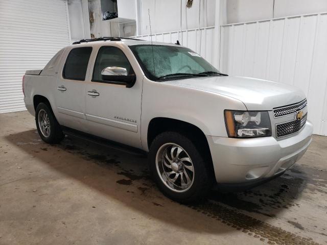 Photo 4 from auction – 2012 CHEVROLET AVALANCHE with VIN 3GNTKGE79CG210366