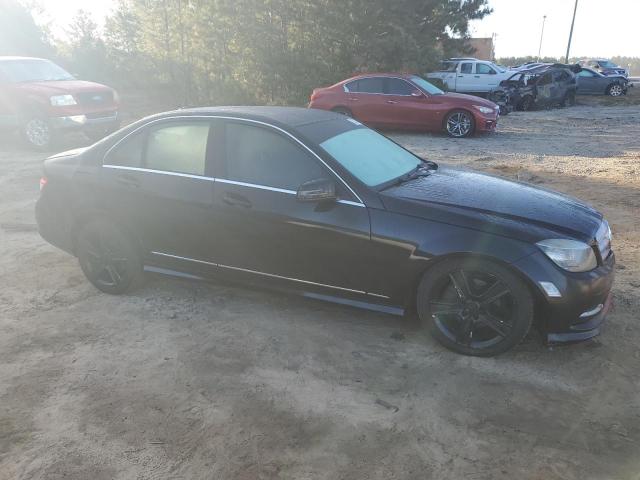 Photo 4 from auction – 2011 MERCEDES-BENZ C300 with VIN WDDGF8BB7BR174484