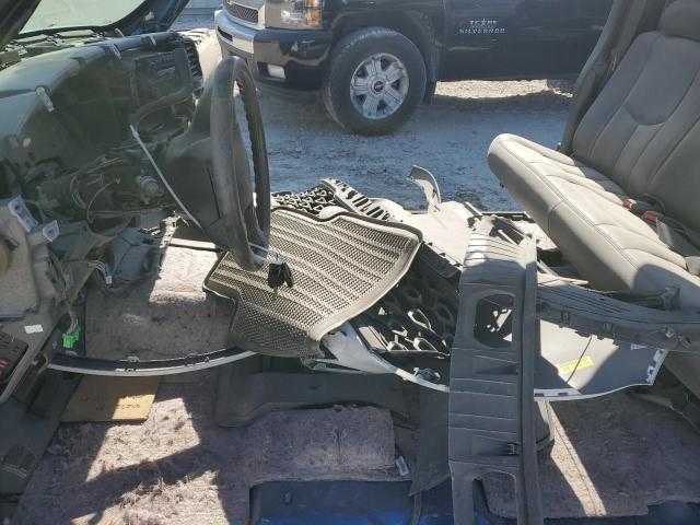 Photo 7 from auction – 2003 CHEVROLET SILVERADO with VIN 2GCEK19N531325806