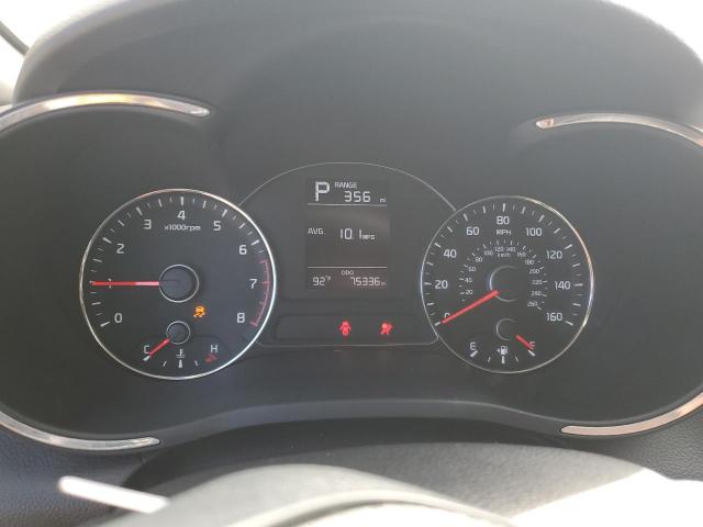 Photo 9 from auction – 2018 KIA FORTE LX with VIN 3KPFK4A7XJE230189