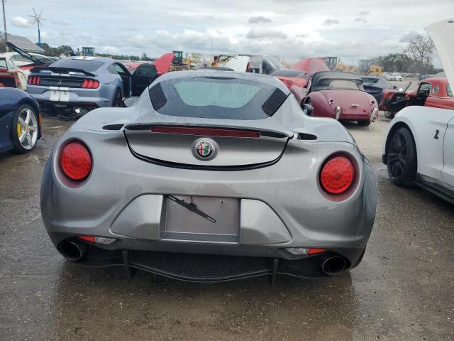 Photo 6 from auction – 2017 ALFA ROMEO 4C with VIN ZARBAAA46HM245019