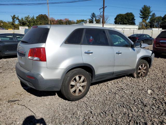 Photo 3 from auction – 2011 KIA SORENTO BA with VIN 5XYKT3A16BG185175