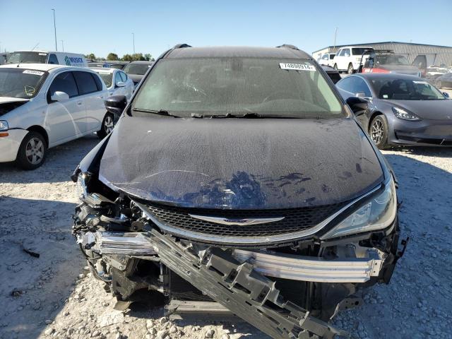 Photo 5 from auction – 2019 CHRYSLER PACIFICA T with VIN 2C4RC1BG0KR559975