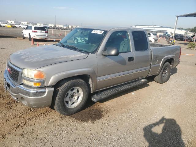 GMC NEW SIERRA 2003 with VIN 2GTEC19V031151642 - Photo from auction