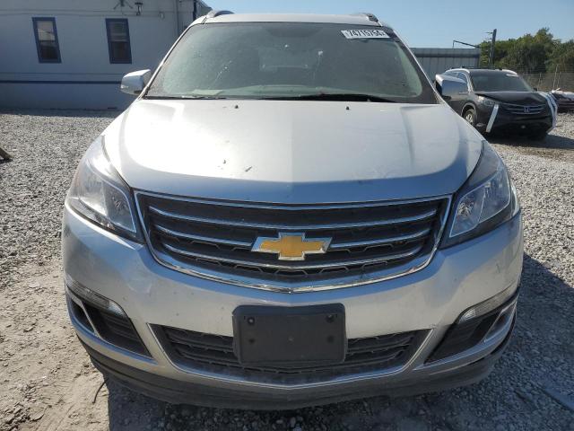 Photo 5 from auction – 2017 CHEVROLET TRAVERSE L with VIN 1GNKRGKD1HJ111273