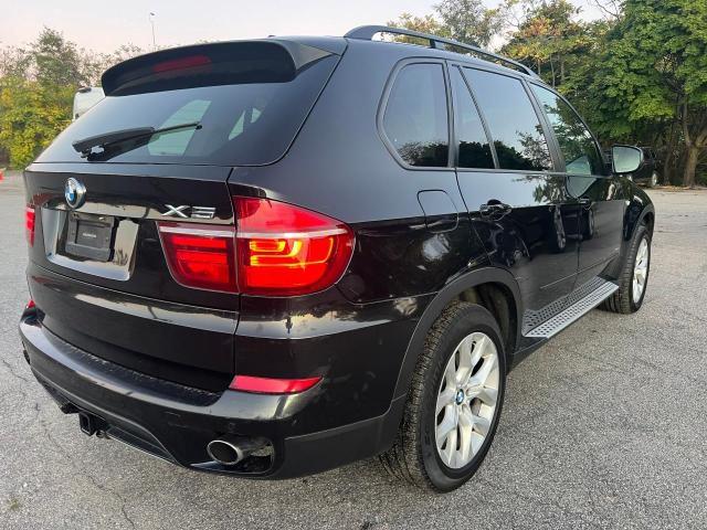 Photo 4 from auction – 2011 BMW X5 XDRIVE3 with VIN 5UXZV4C5XBL742803