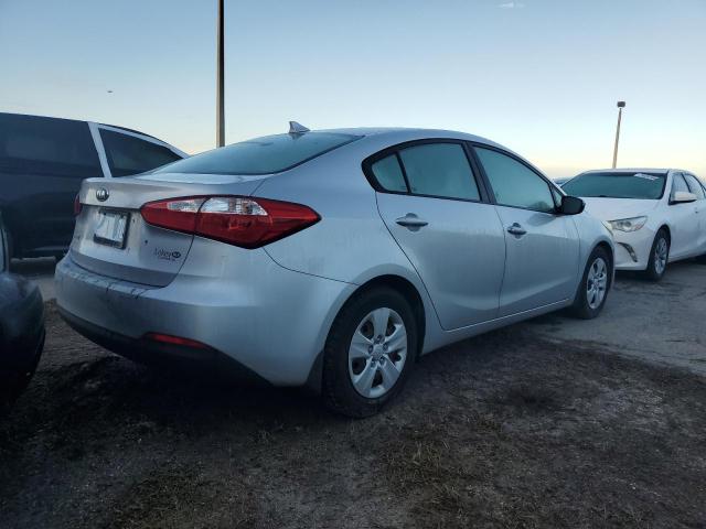 Photo 3 from auction – 2015 KIA FORTE LX with VIN KNAFK4A6XF5380553