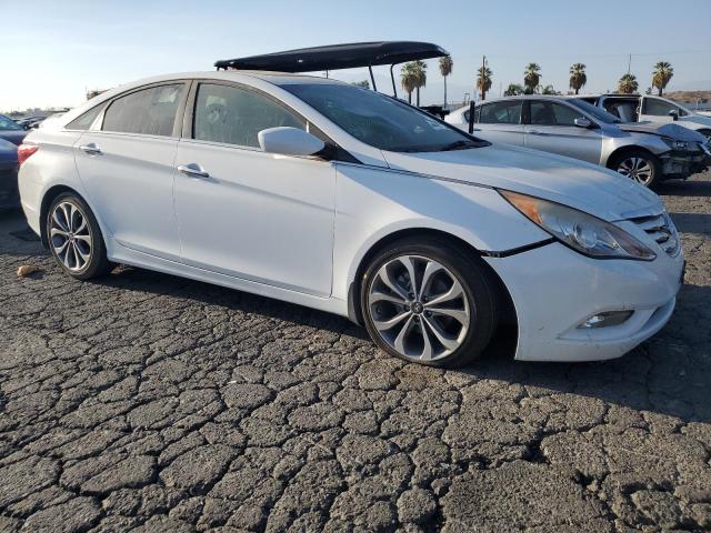 Photo 4 from auction – 2013 HYUNDAI SONATA SE with VIN 5NPEC4AB8DH617935