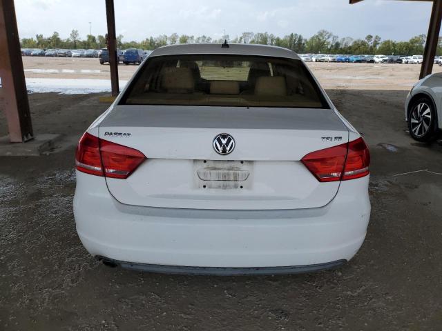 Photo 6 from auction – 2015 VOLKSWAGEN PASSAT SE with VIN 1VWBS7A35FC003694