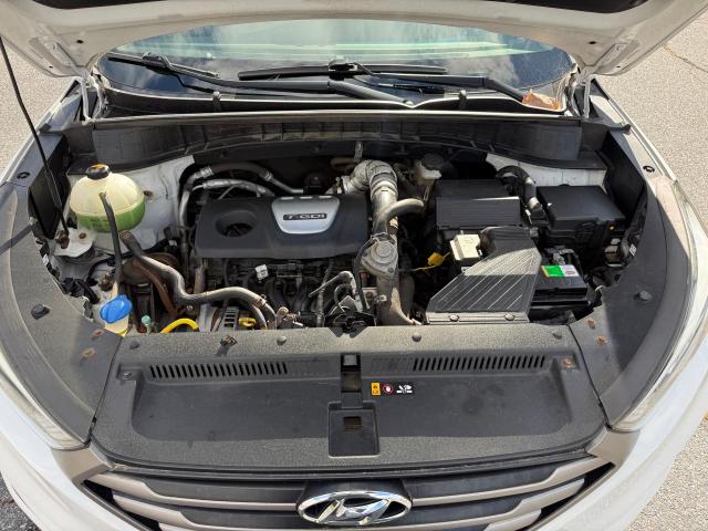 Photo 7 from auction – 2016 HYUNDAI TUCSON LIM with VIN KM8J3CA28GU134377