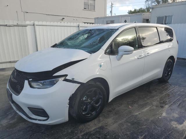 CHRYSLER PACIFICA H 2022 مع رقم تعريف المركبة 2C4RC1L79NR134788 - صورة من المزاد