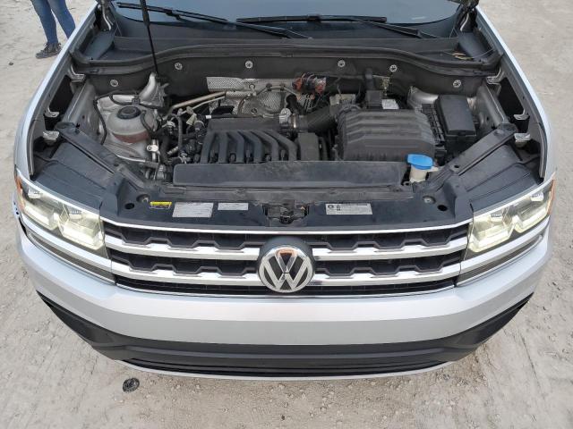 Photo 12 from auction – 2018 VOLKSWAGEN ATLAS SE with VIN 1V2DR2CA2JC528273