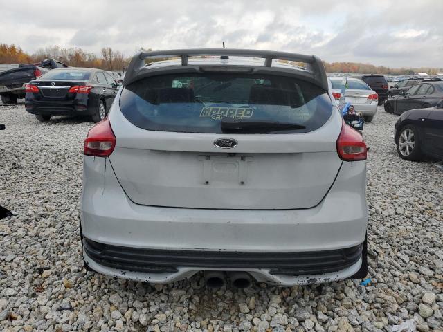 Photo 6 from auction – 2016 FORD FOCUS ST with VIN 1FADP3L92GL280138