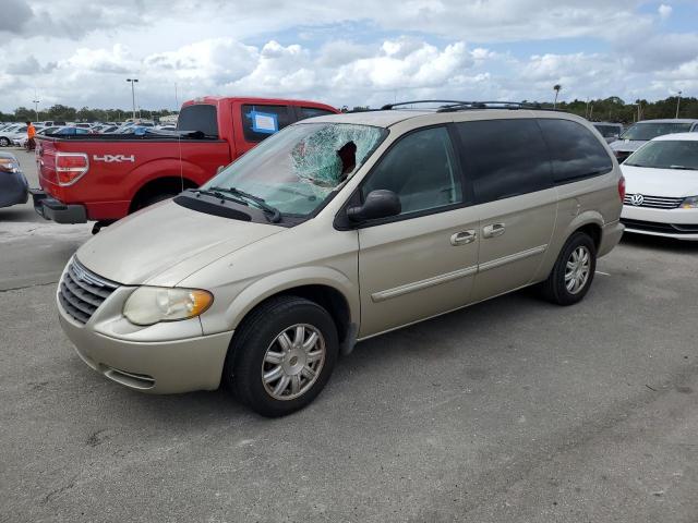 CHRYSLER TOWN & COU 2007 with VIN 2A4GP54L77R295331 - Photo from auction