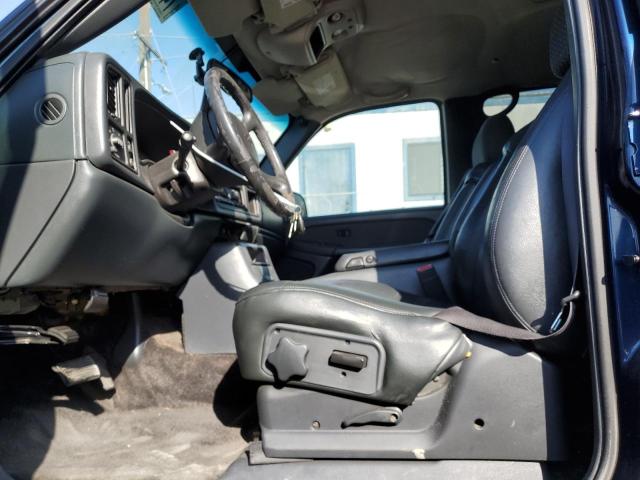 Photo 7 from auction – 2002 CHEVROLET AVALANCHE with VIN 3GNEC13T02G128530