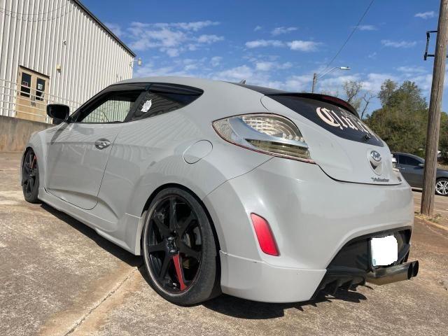 Photo 3 from auction – 2013 HYUNDAI VELOSTER with VIN KMHTC6AD5DU129192