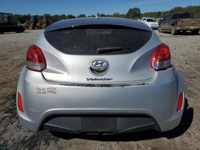 Photo 6 from auction – 2016 HYUNDAI VELOSTER with VIN KMHTC6AD6GU278523