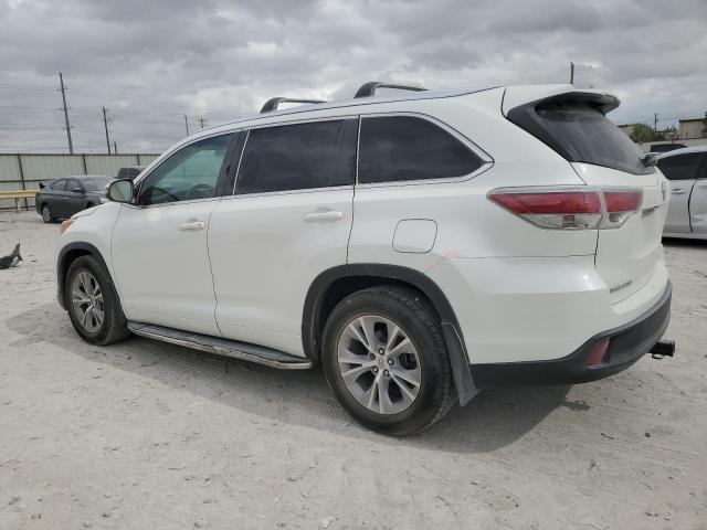 Photo 2 from auction – 2015 TOYOTA HIGHLANDER with VIN 5TDJKRFH4FS206475