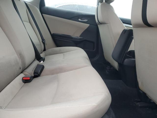 Photo 10 from auction – 2018 HONDA CIVIC LX with VIN 2HGFC2F59JH589757
