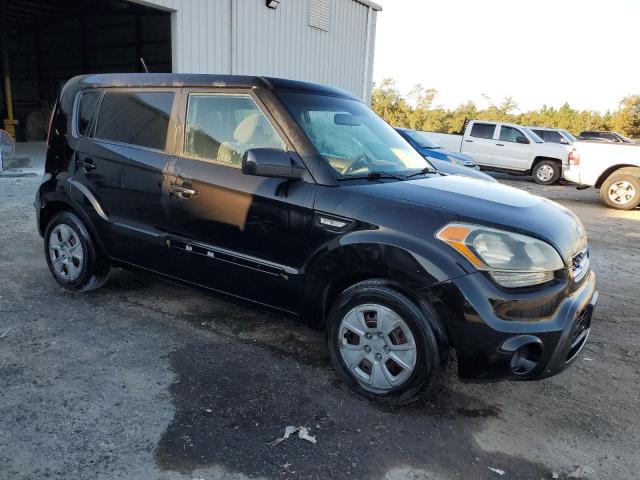 Photo 4 from auction – 2013 KIA SOUL with VIN KNDJT2A58D7555583
