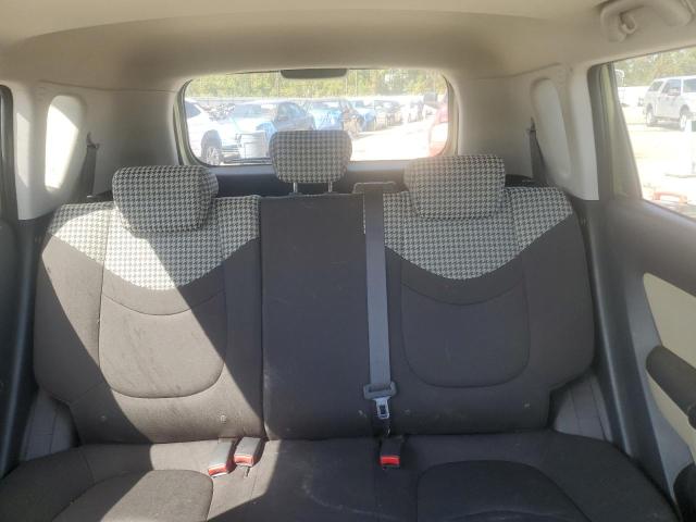 Photo 10 from auction – 2010 KIA SOUL with VIN KNDJT2A25A7097261